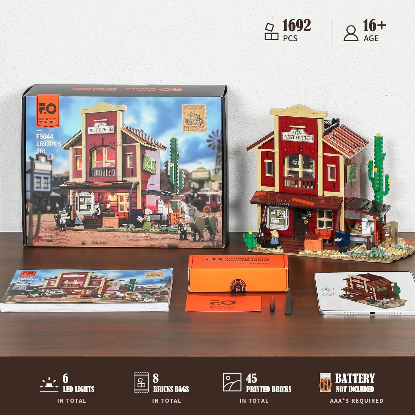 Funwhole // Lumibricks F9044 - Western: Old West Post Office (1692 Klemmbausteine)