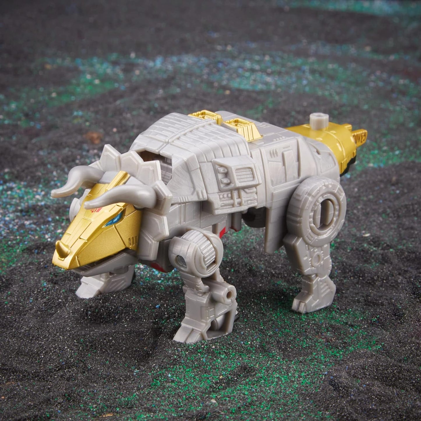 Hasbro - Transformers Legacy Evolution Core: Dinobot Slug - lootstore.de