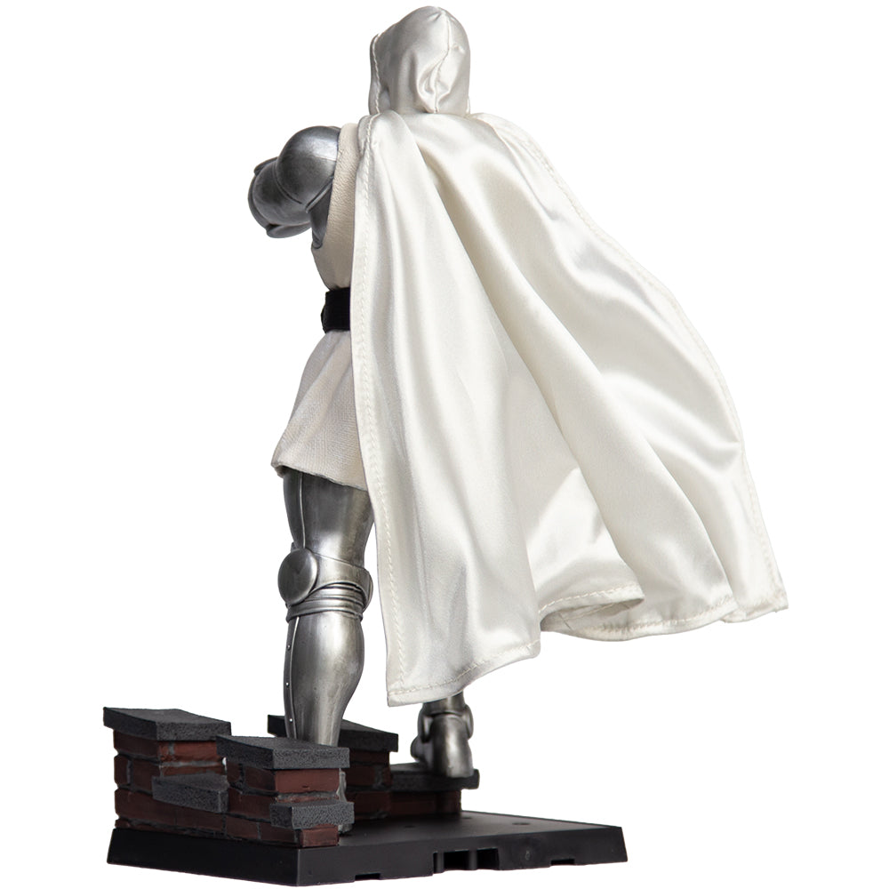 McFarlane - Marvel: Dr. Doom (White Chase)