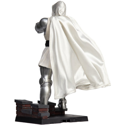 McFarlane - Marvel: Dr. Doom (White Chase)