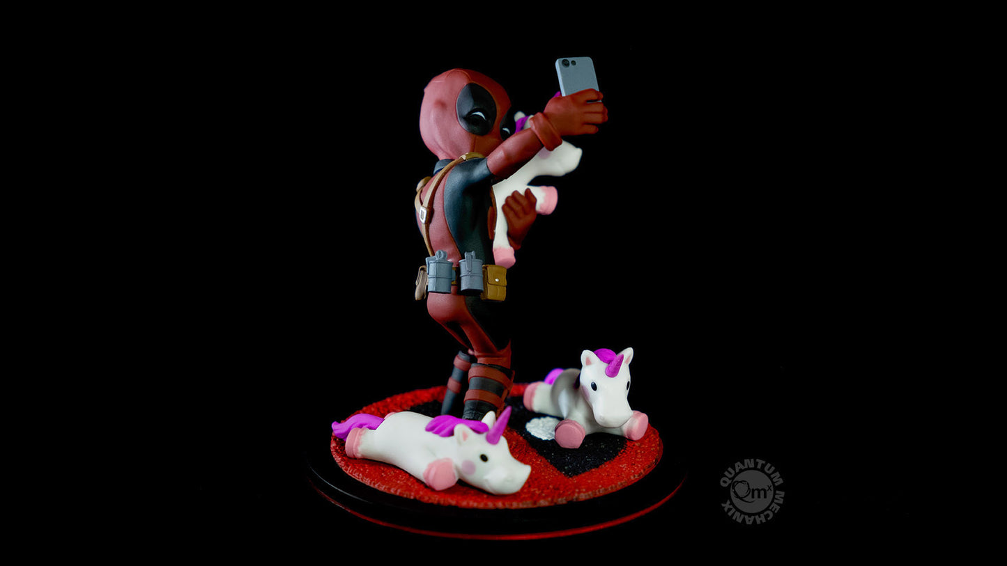 QMX - Marvel: Deadpool #unicornselfie Q-Fig