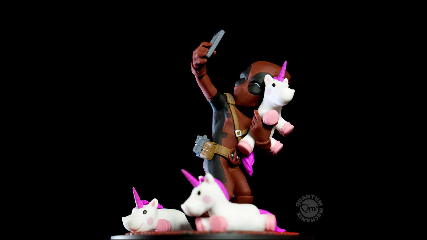 QMX - Marvel: Deadpool #unicornselfie Q-Fig