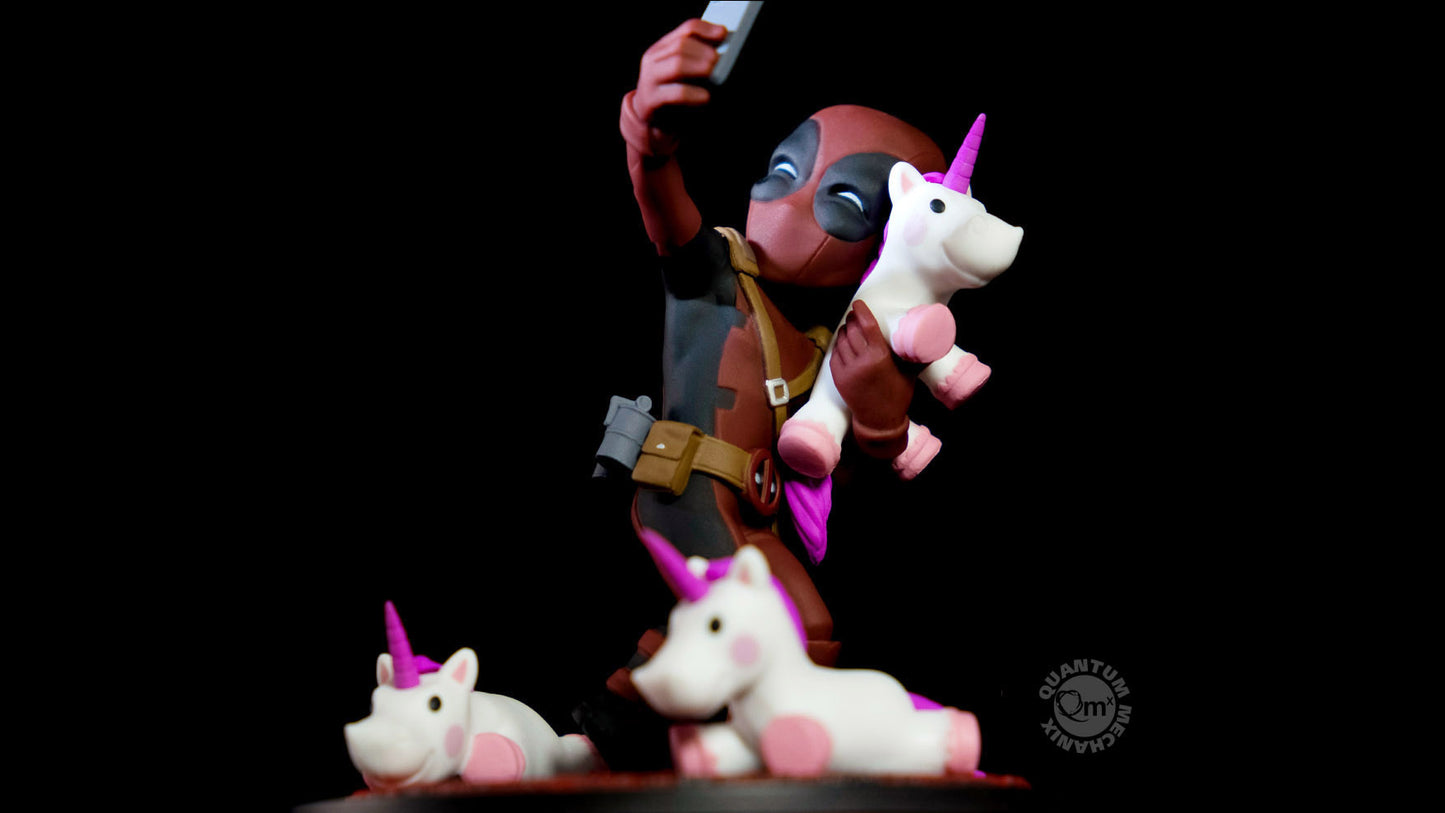 QMX - Marvel: Deadpool #unicornselfie Q-Fig