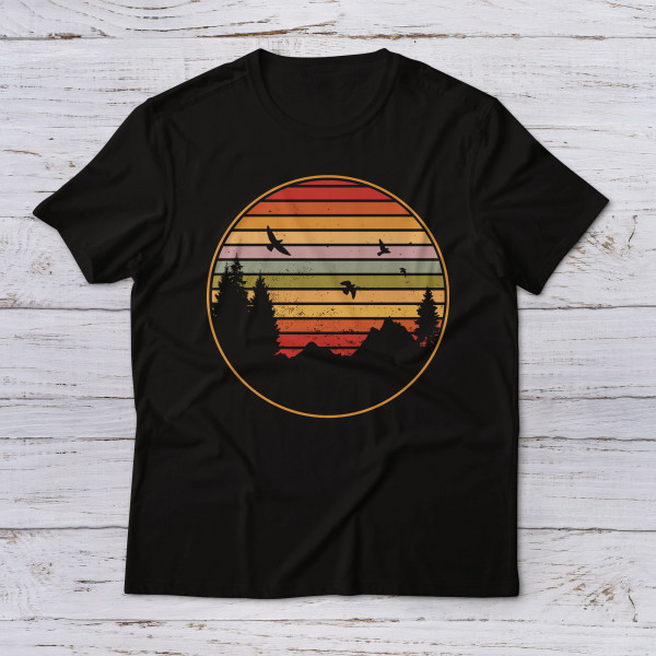 Lootgear - Fantasy World: Retro Sunset T-Shirt